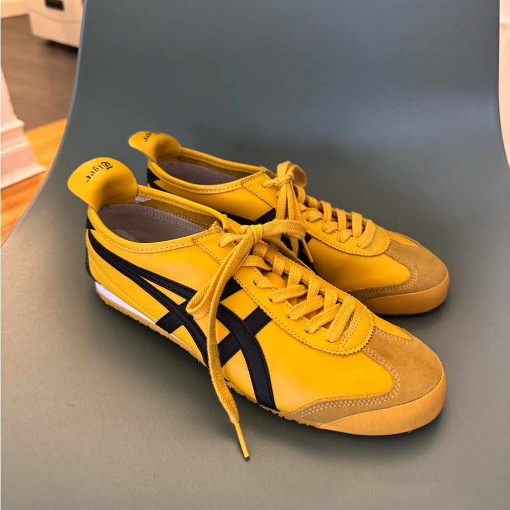 Onitsuka Tiger Yellow and Black Sneakers Mexico 66 (Kill Bill)